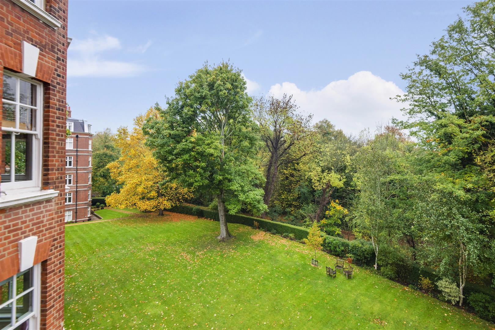 East Heath Road, Hampstead Absolute Property